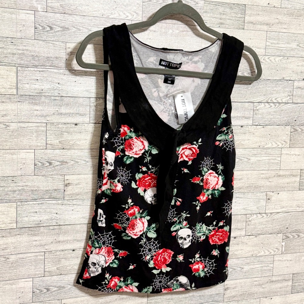 Hot Topic Womens Sz-Small Skull Rose Tie Front Tank Top Black Red Retro Goth NEW - Picture 7 of 12